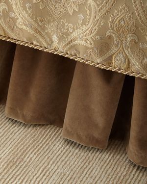 Renaissance Dust Skirt, King