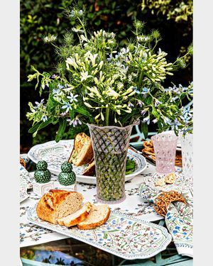 Trellis 9" Flared Vase