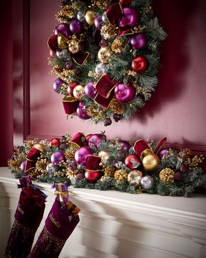 Plum Christmas 46" Mantel Garland