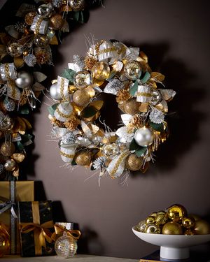 Pre-Lit Silver and Gold Christmas Wreath, 28"