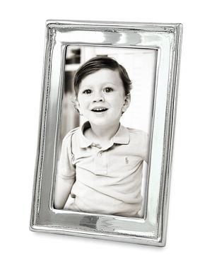 Jason Vertical Frame, 4" x 6"