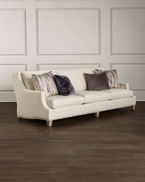 Oaklee Sofa 90"