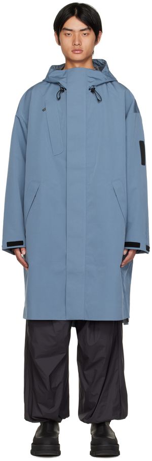 A. A. Spectrum Blue Flowted Rain Coat