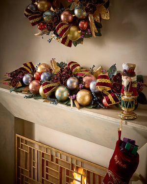 Spiritual Christmas Mantel Garland, 46"