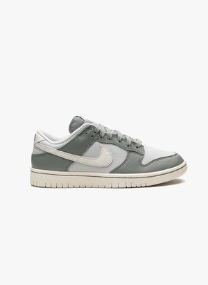 Nike dunk low mica green - Taille 42,5 - Blanc