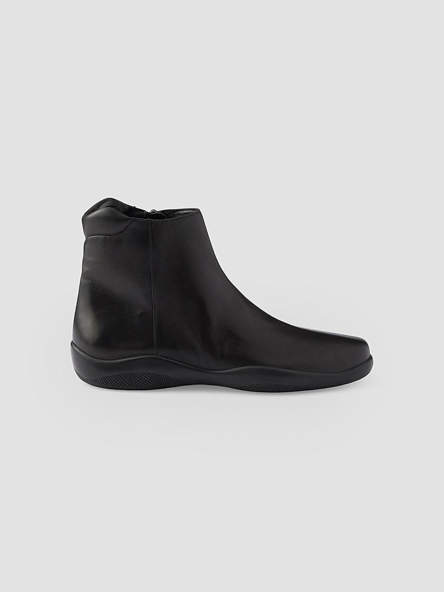 Women's Toblach Nappa Leather Booties - Black - Size 4.5