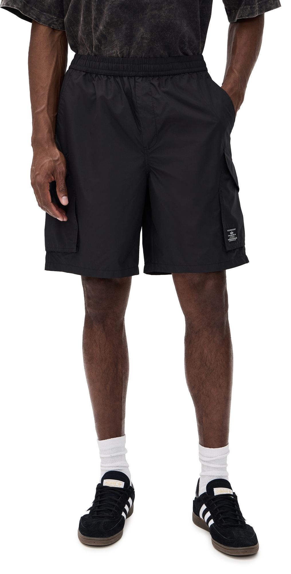 Alpha Industries CWU Relaxed Shorts Black M