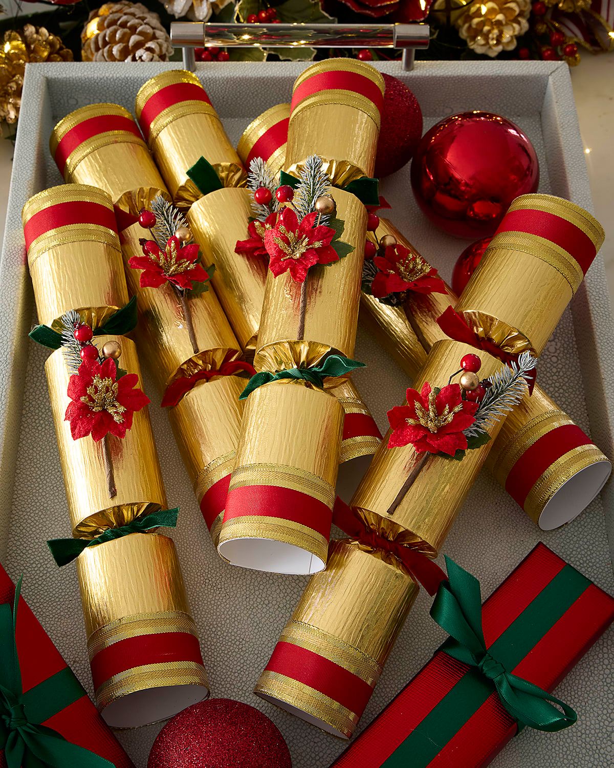 Golden Poinsettia Christmas Crackers, Set of 6