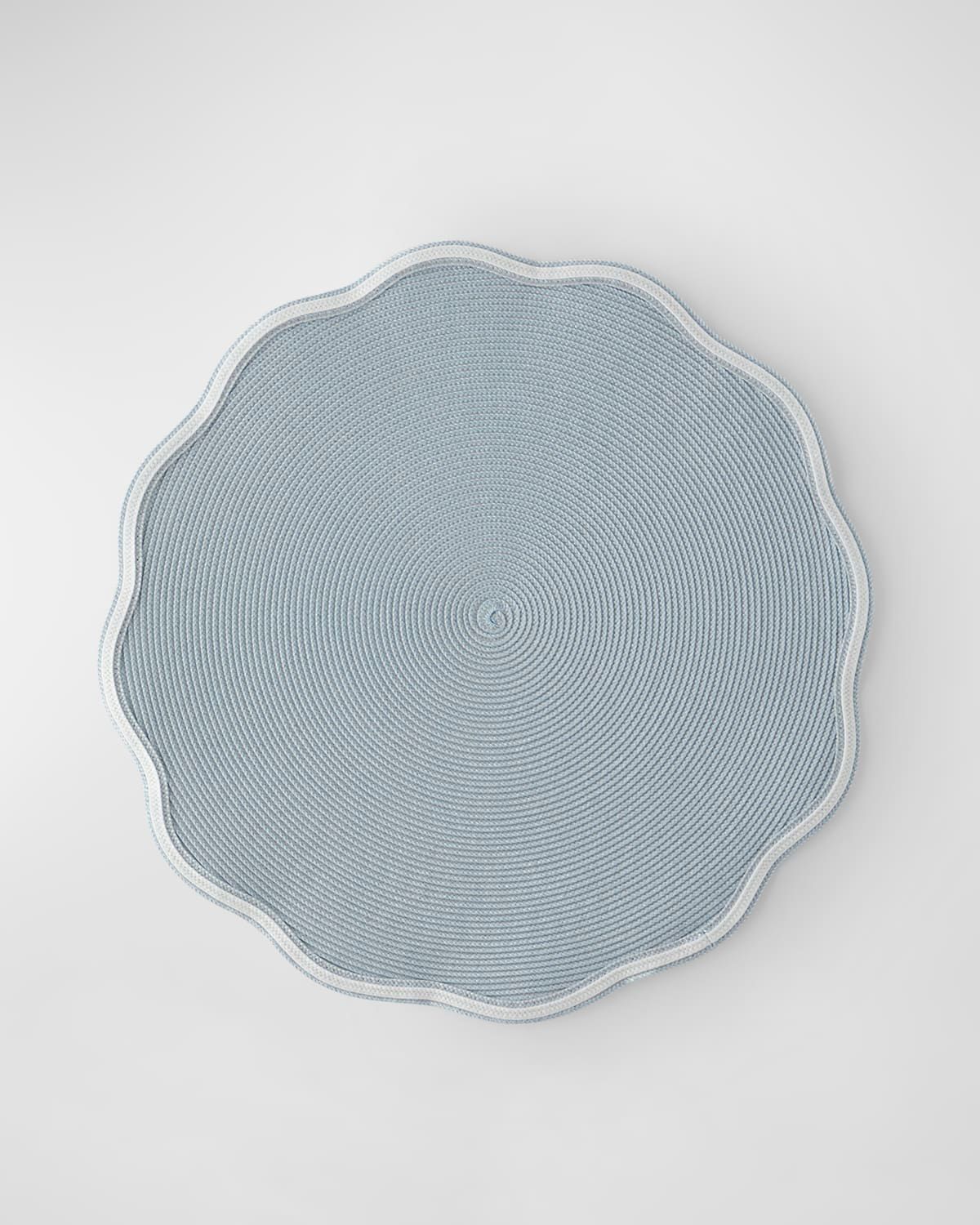 Piped Round Scallop Placemats