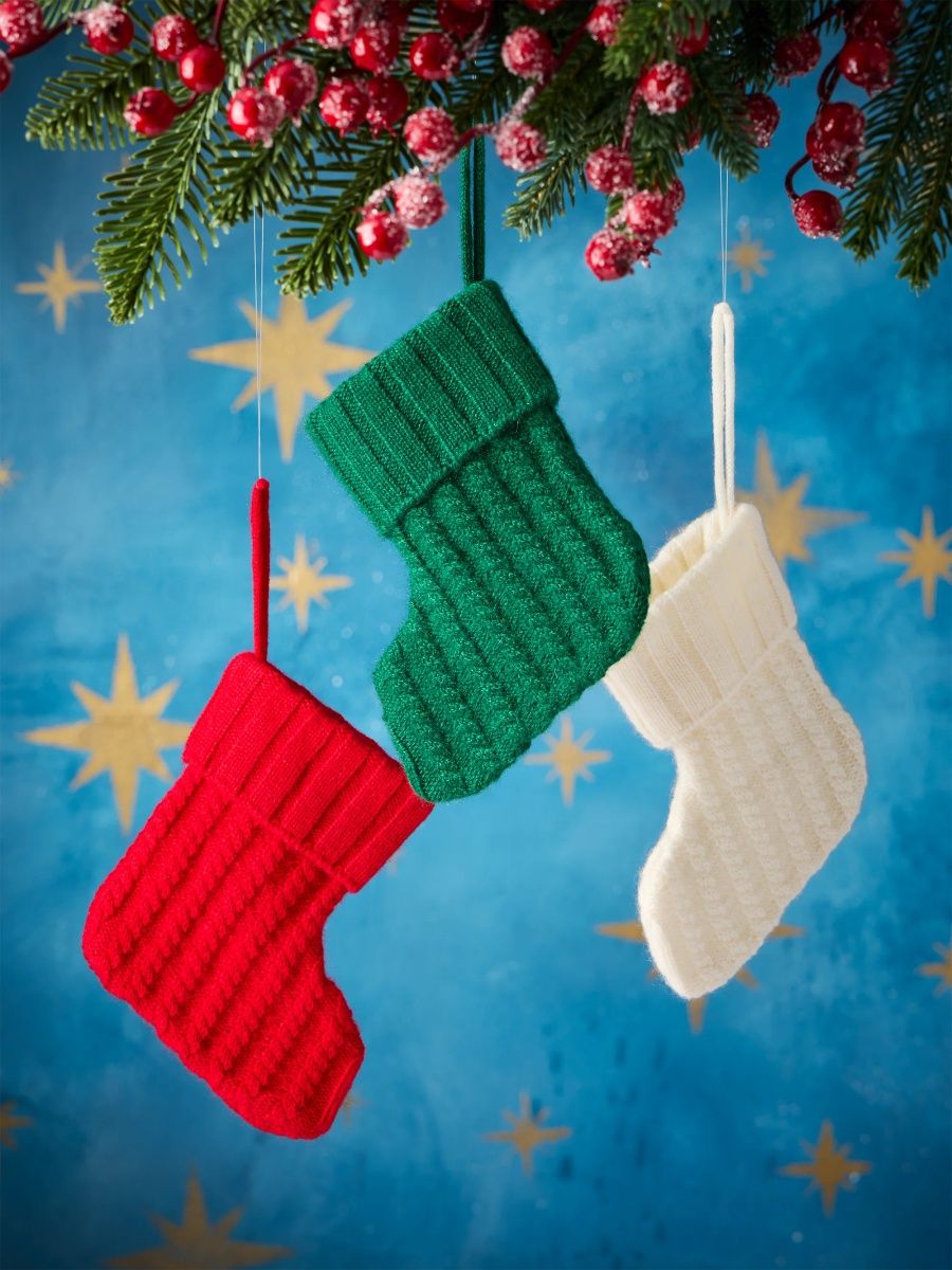 Sofia Cashmere 3-Piece Cable-Knit Cashmere Stocking Ornament Set - Green Ivory Red