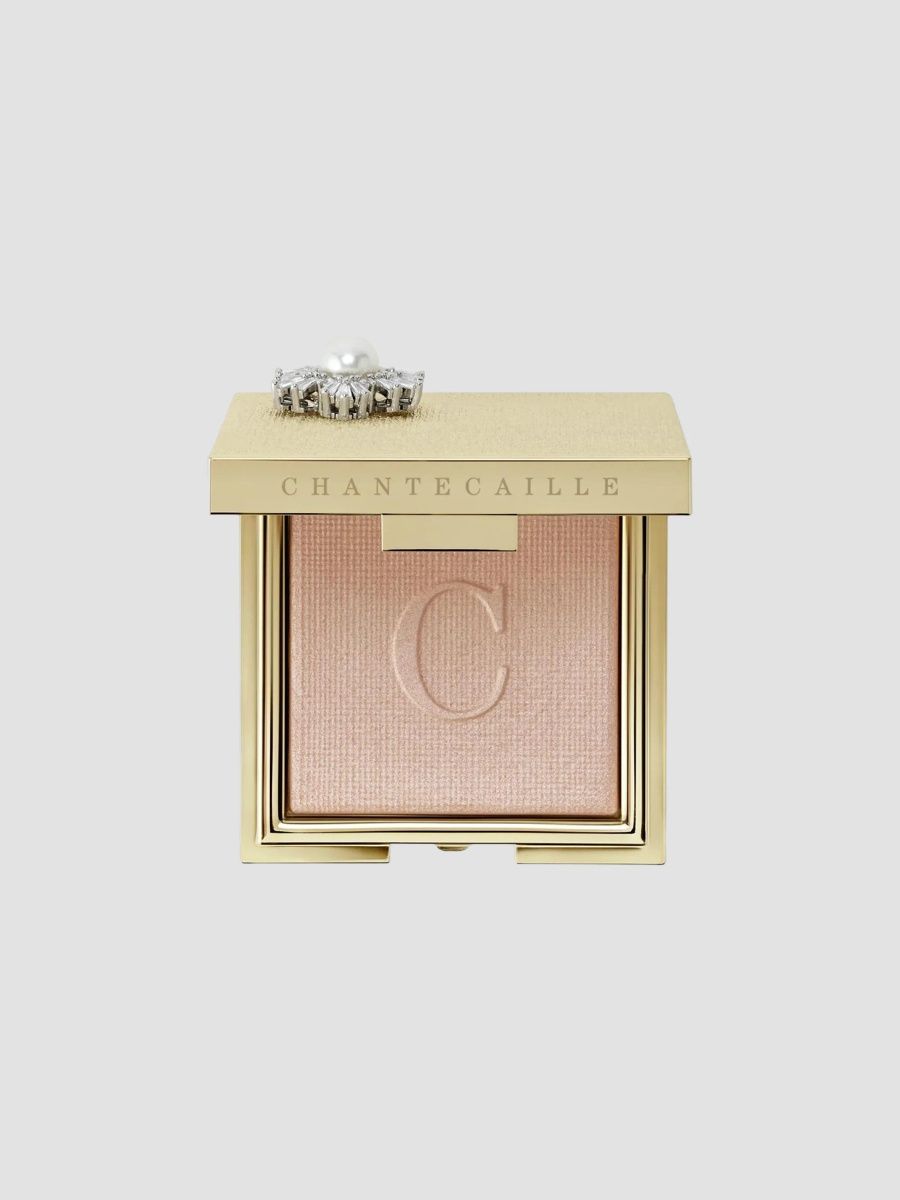 Chantecaille Petale Cheek Highlighter - Petale