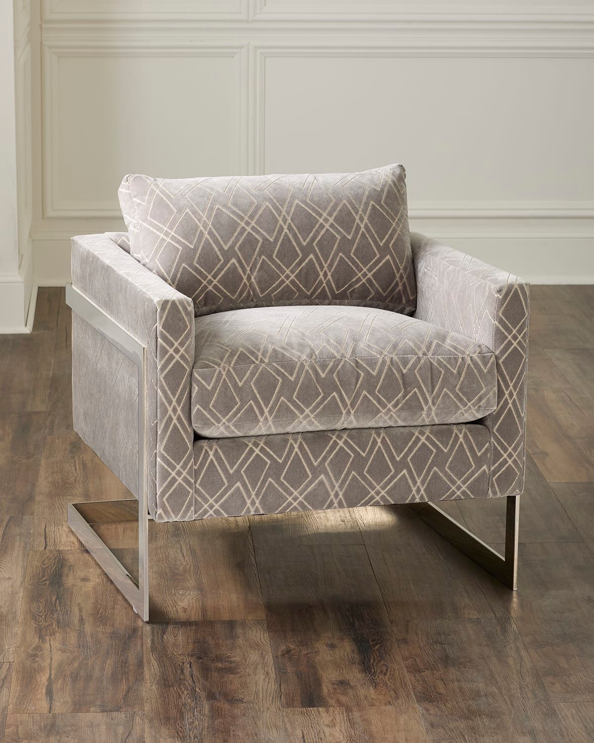 Averill Metal Frame Chair