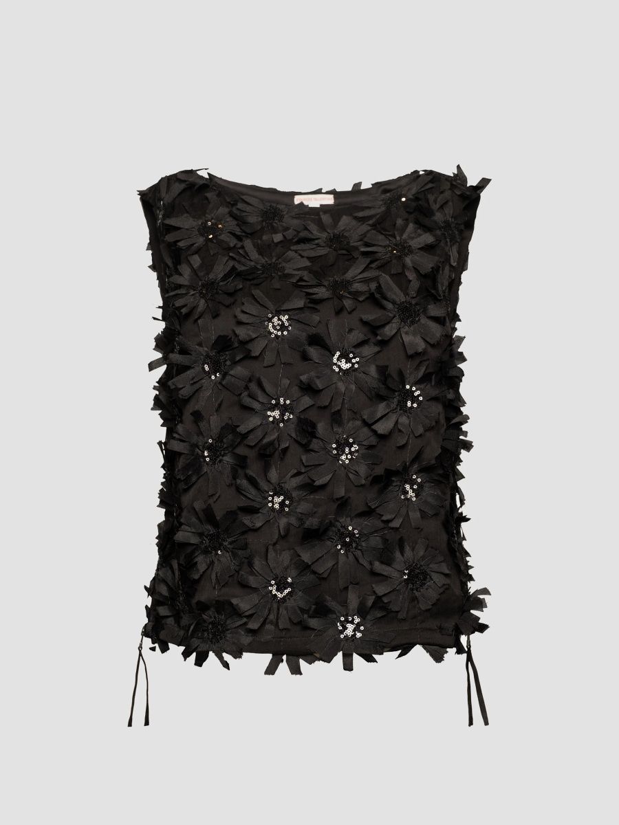 Frances Valentine Women's Cheree Embellished Daisy-Accented Top - Black - Size 24
