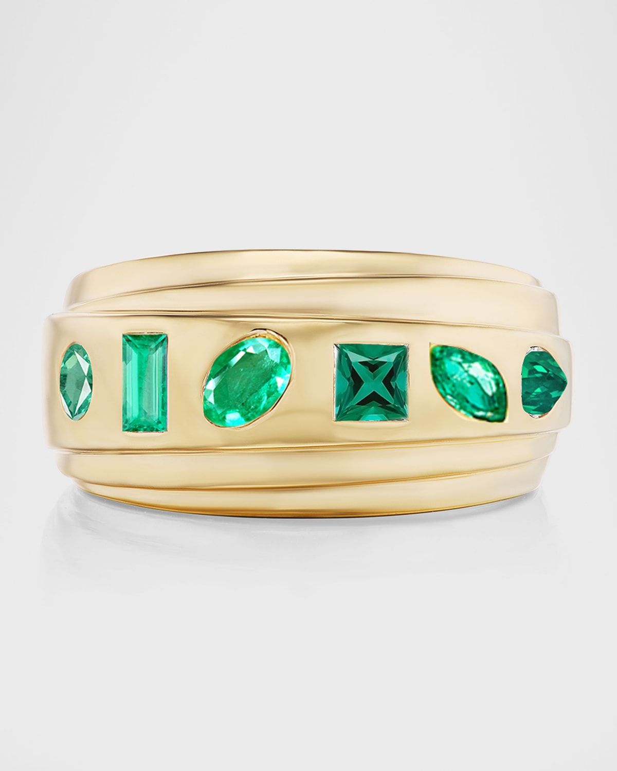 18K Yellow Gold Flush-Mount Emerald Step Ring