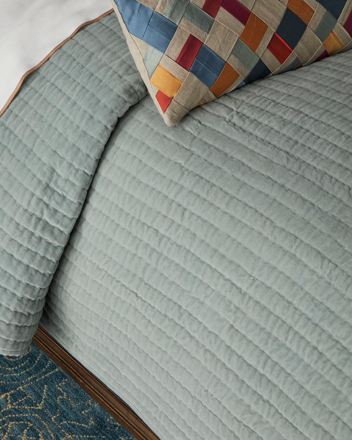 Ethan Velvet Quilt