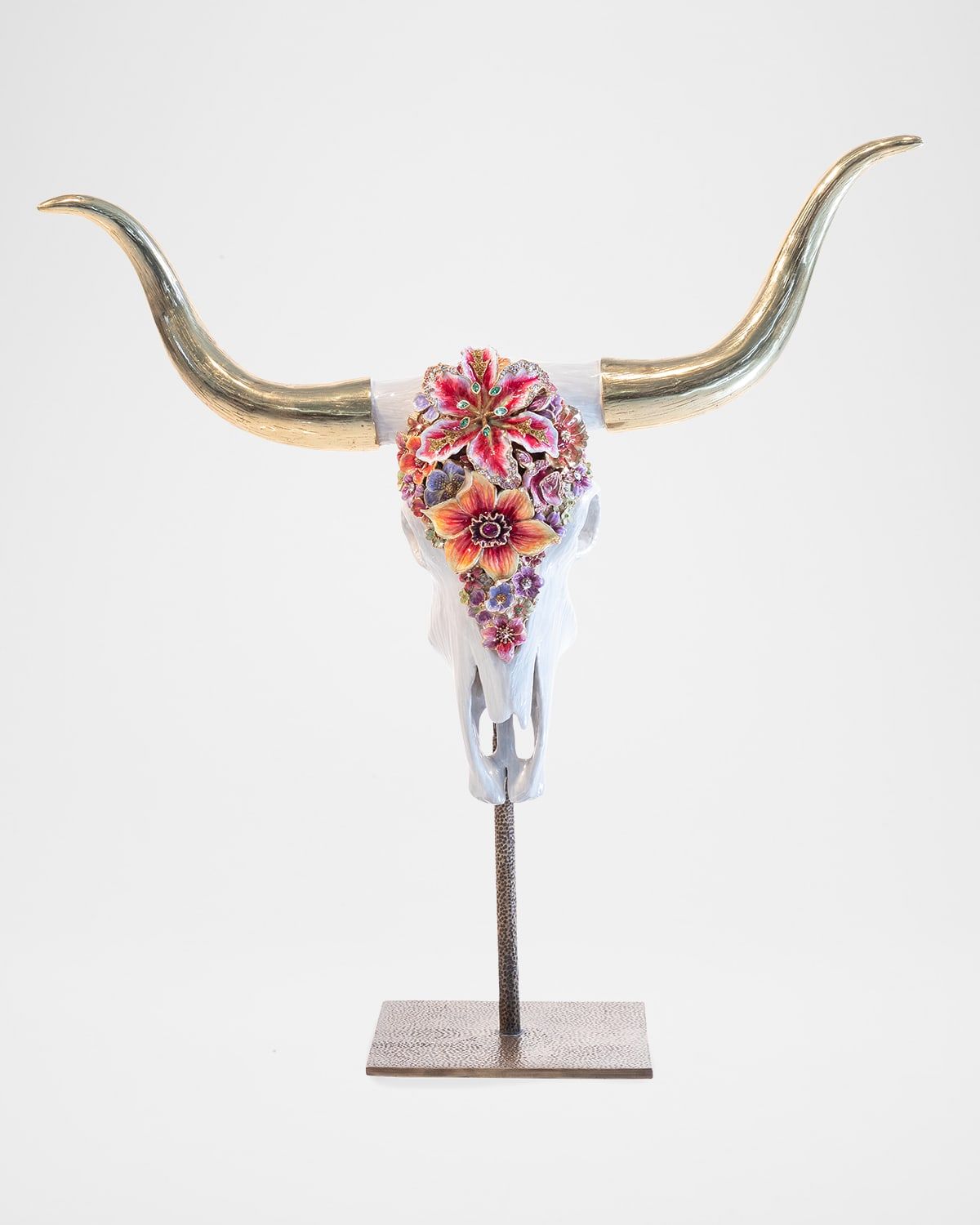 Mounted Longhorn Skull With Flowers Objet