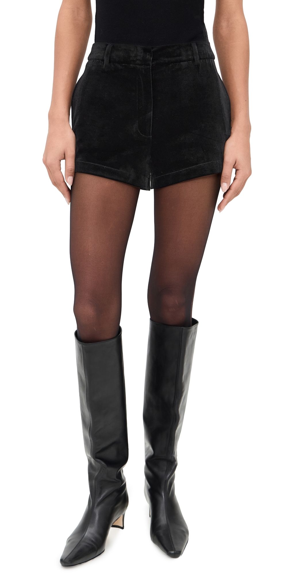 ASTR the Label Wynn Shorts Black M