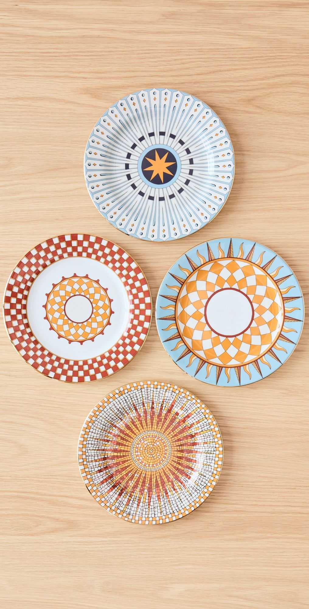 La DoubleJ Dessert Plates Set of 4 Solar One Size
