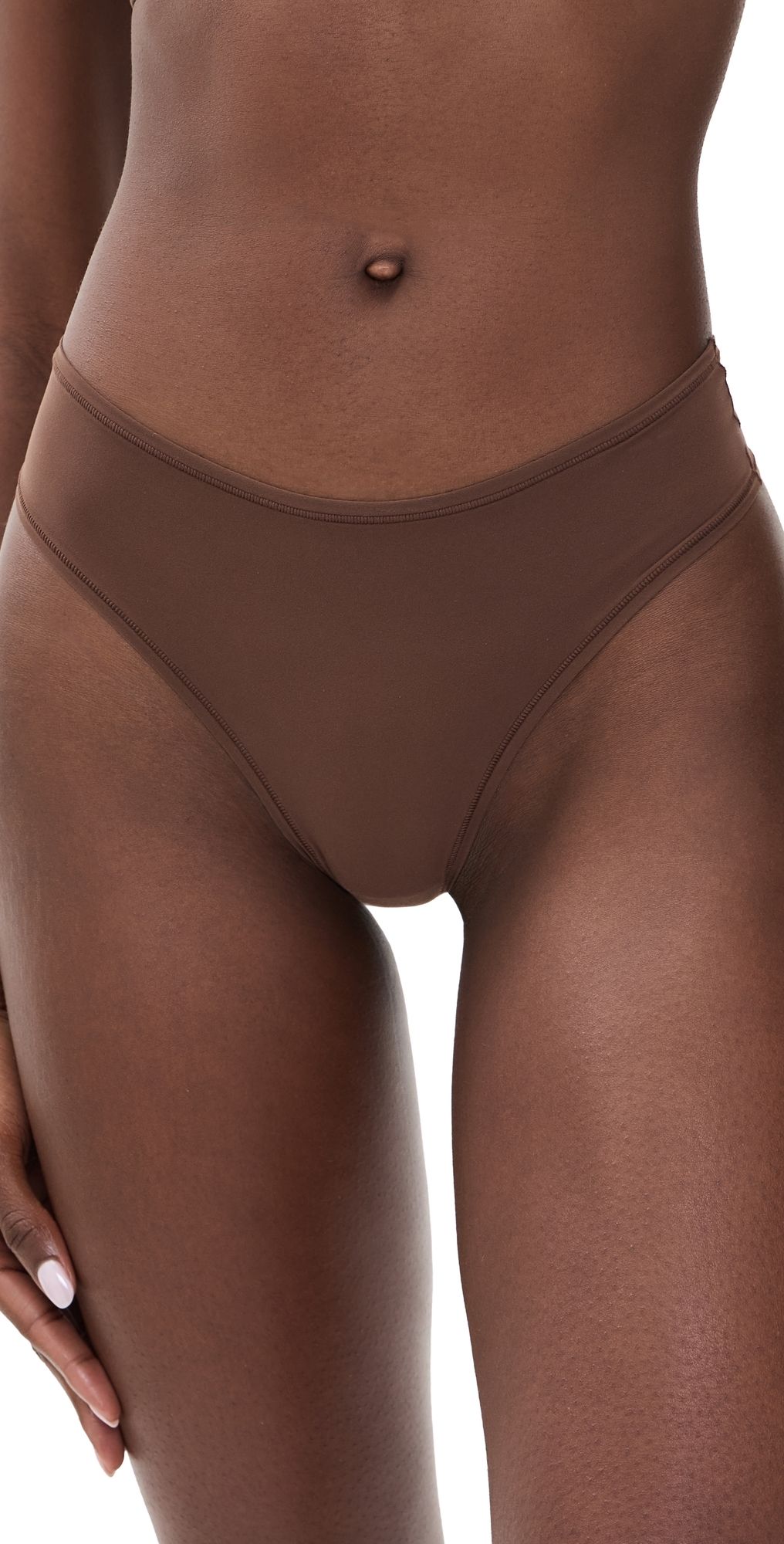 SKIMS Thong Panty Cocoa M