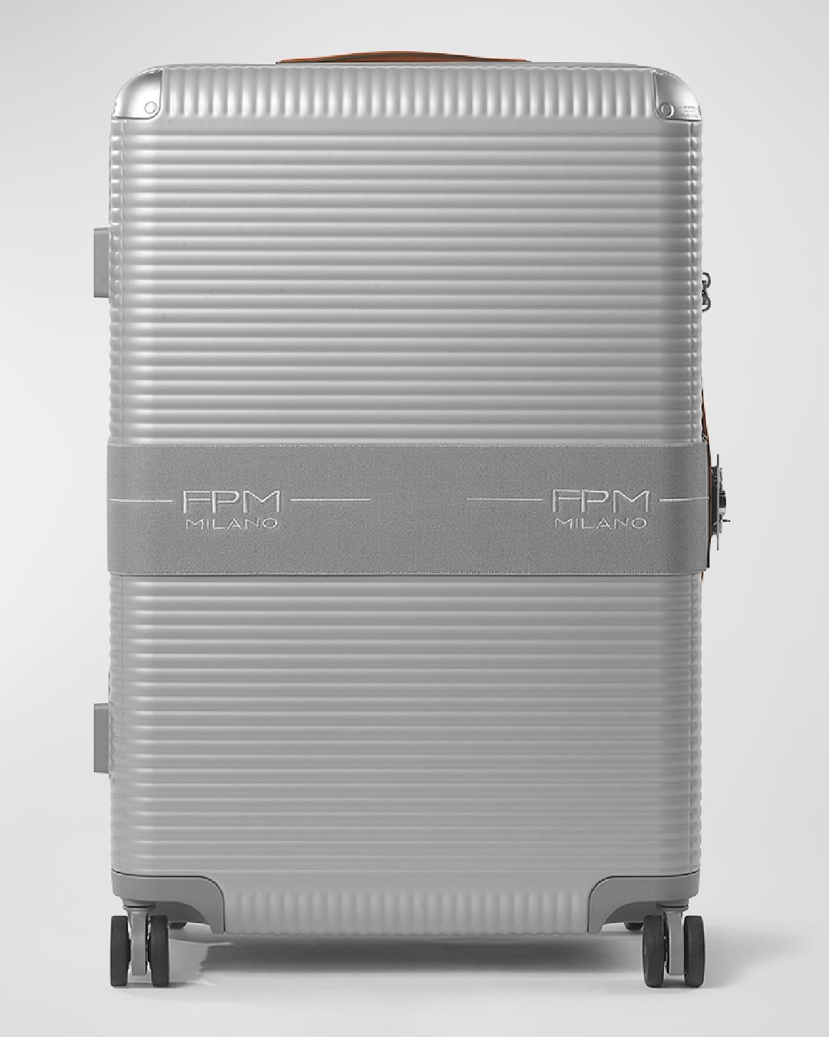 Bank Zip 22" Deluxe Spinner Luggage