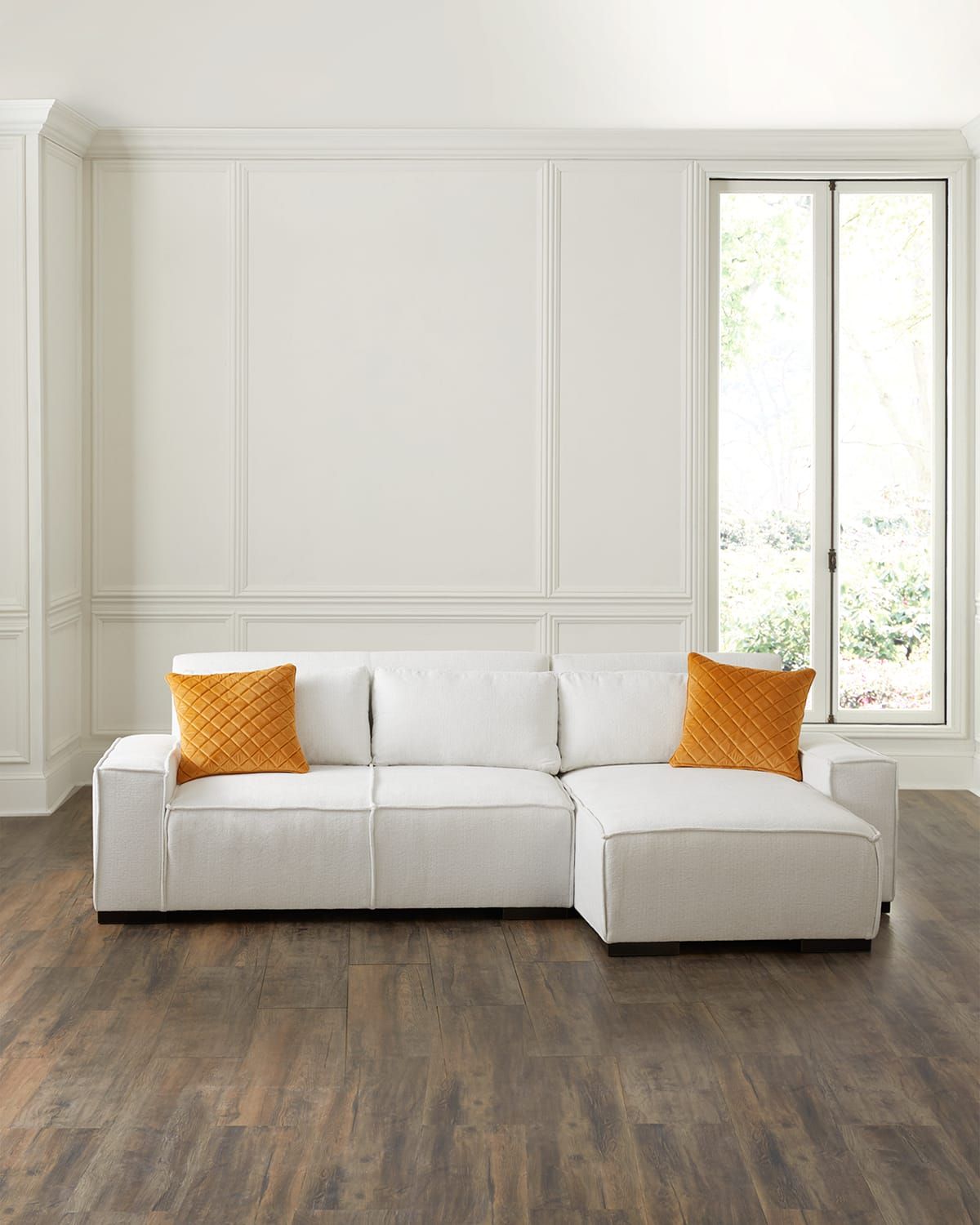 Finleigh Right Chaise Sectional