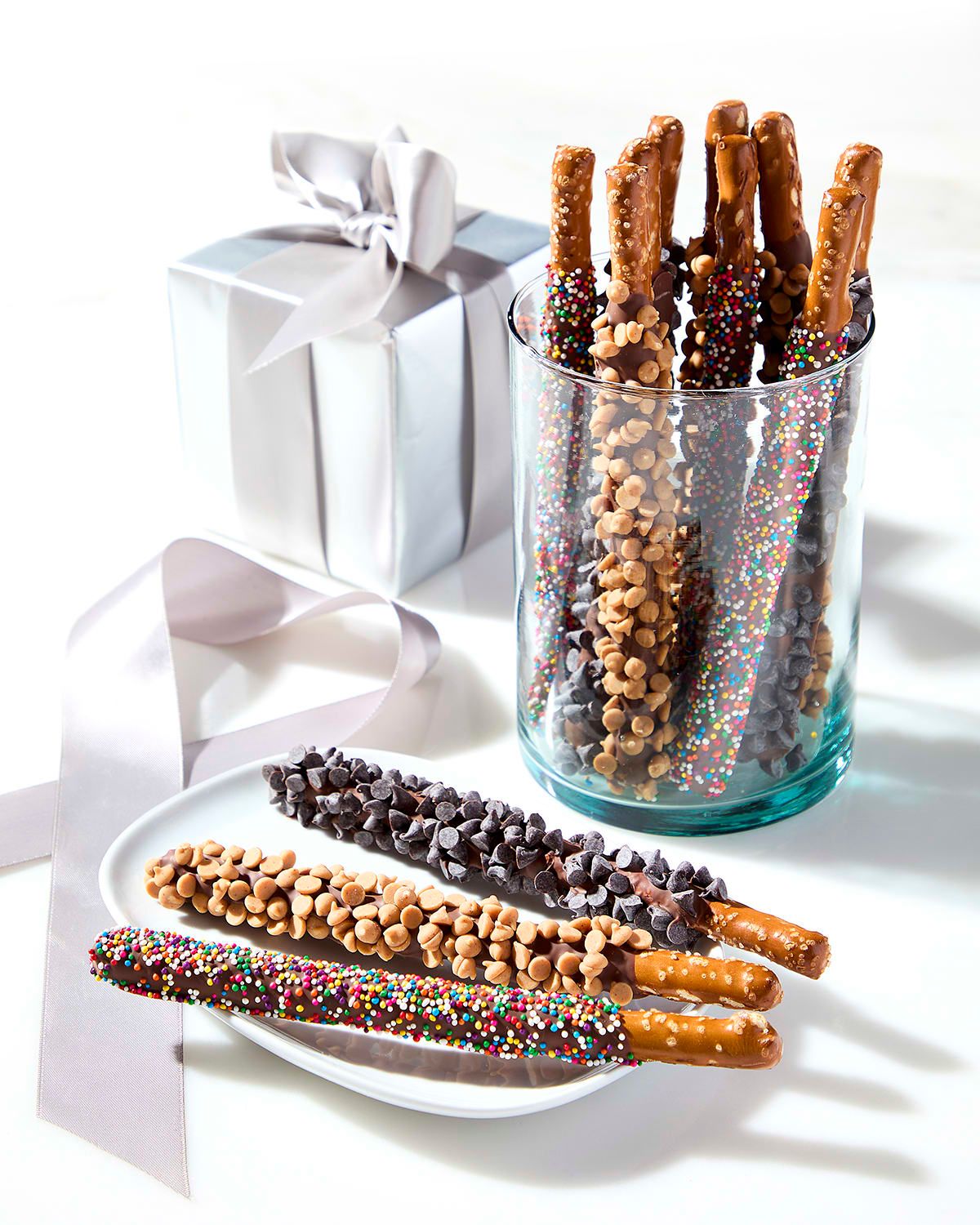 Chocolate-Covered Pretzel Rod, Single