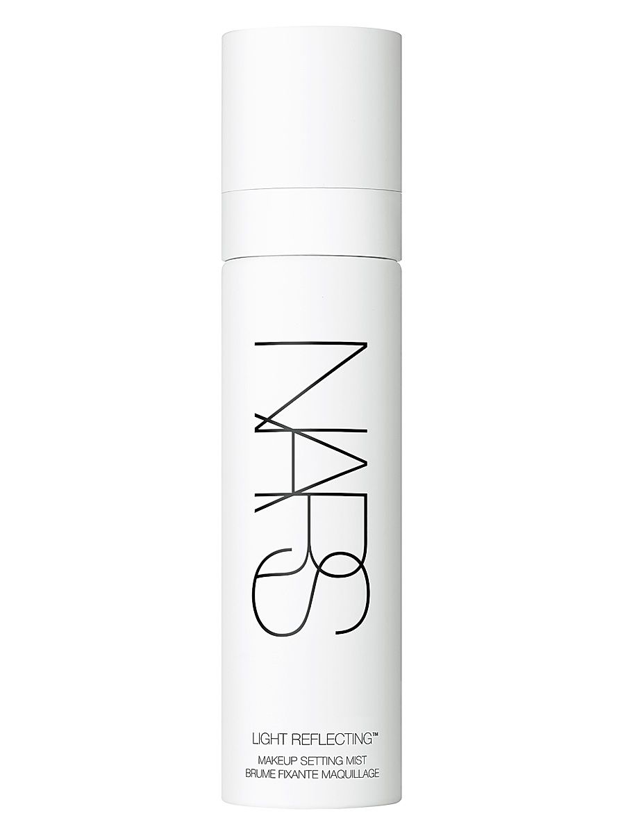 Women's Light Reflecting Makeup Setting Mist