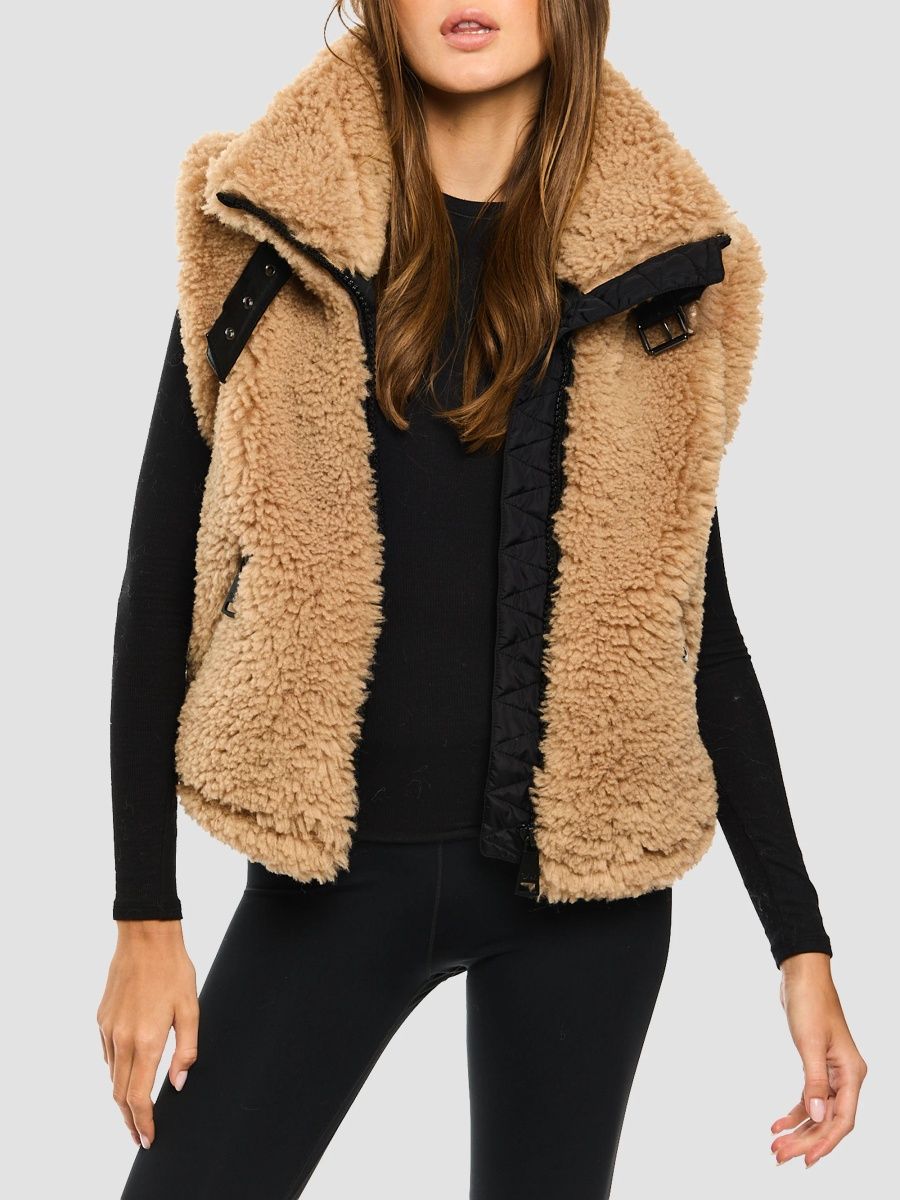 SAM. Women's Sherpa Vest - Camel - Size XS