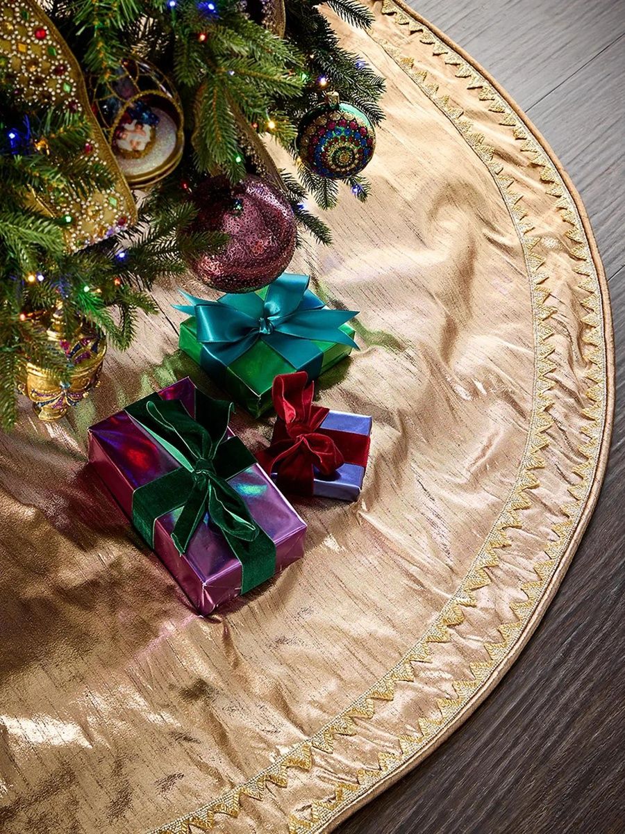 Metallic Dupion Tree Skirt