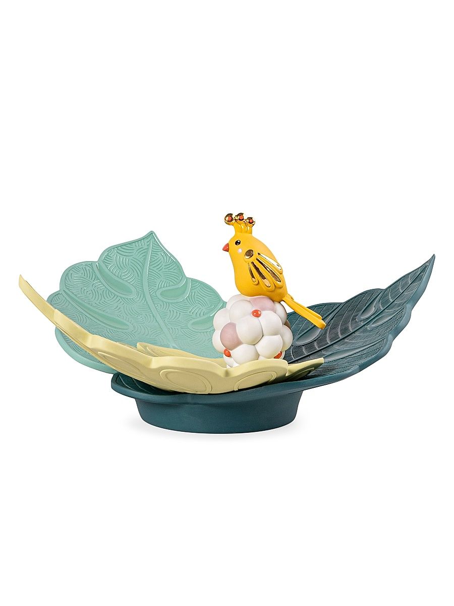 Utopical Porcelain Centerpiece