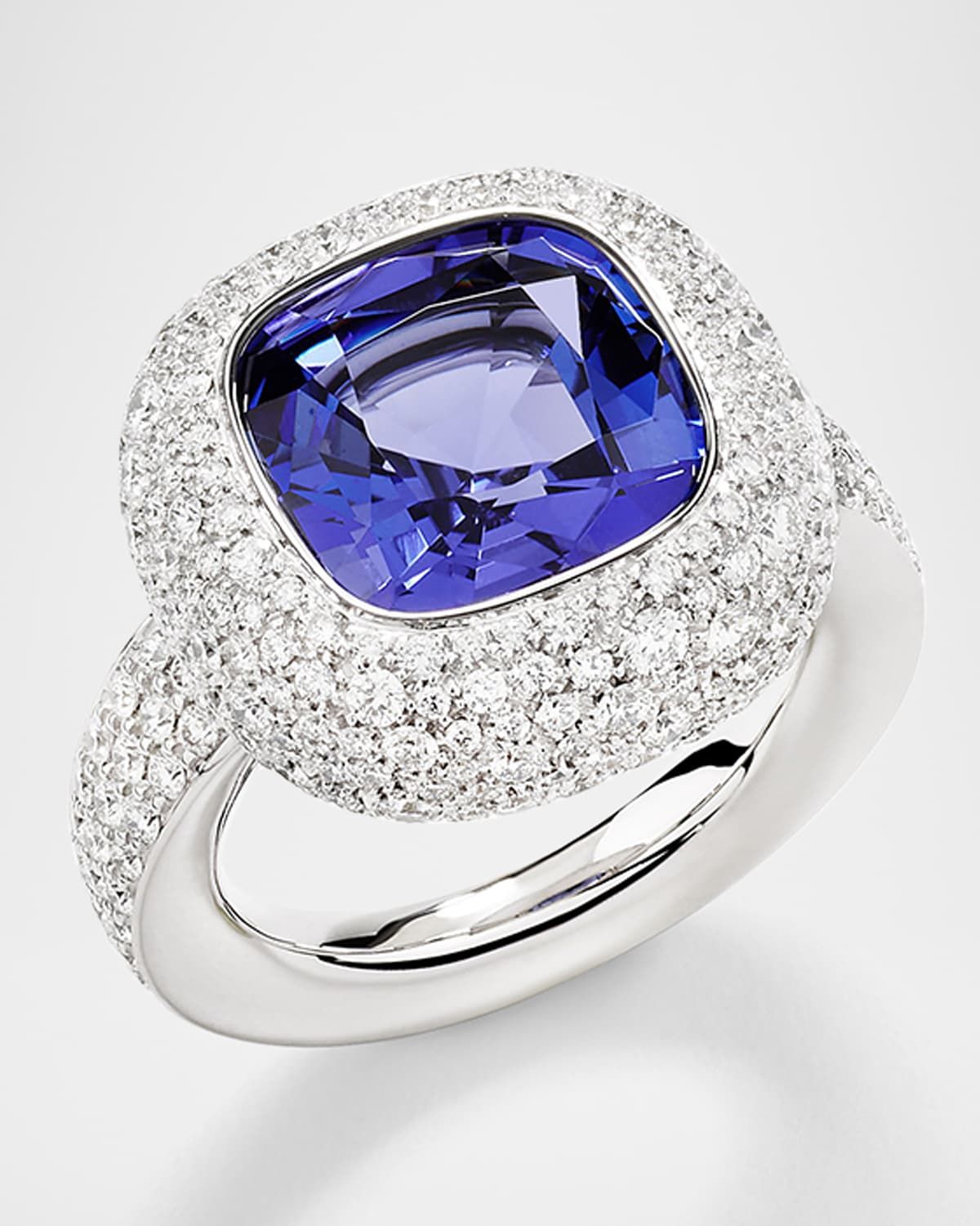Nudo High Jewelry 18K White Gold Tanzanite Ring