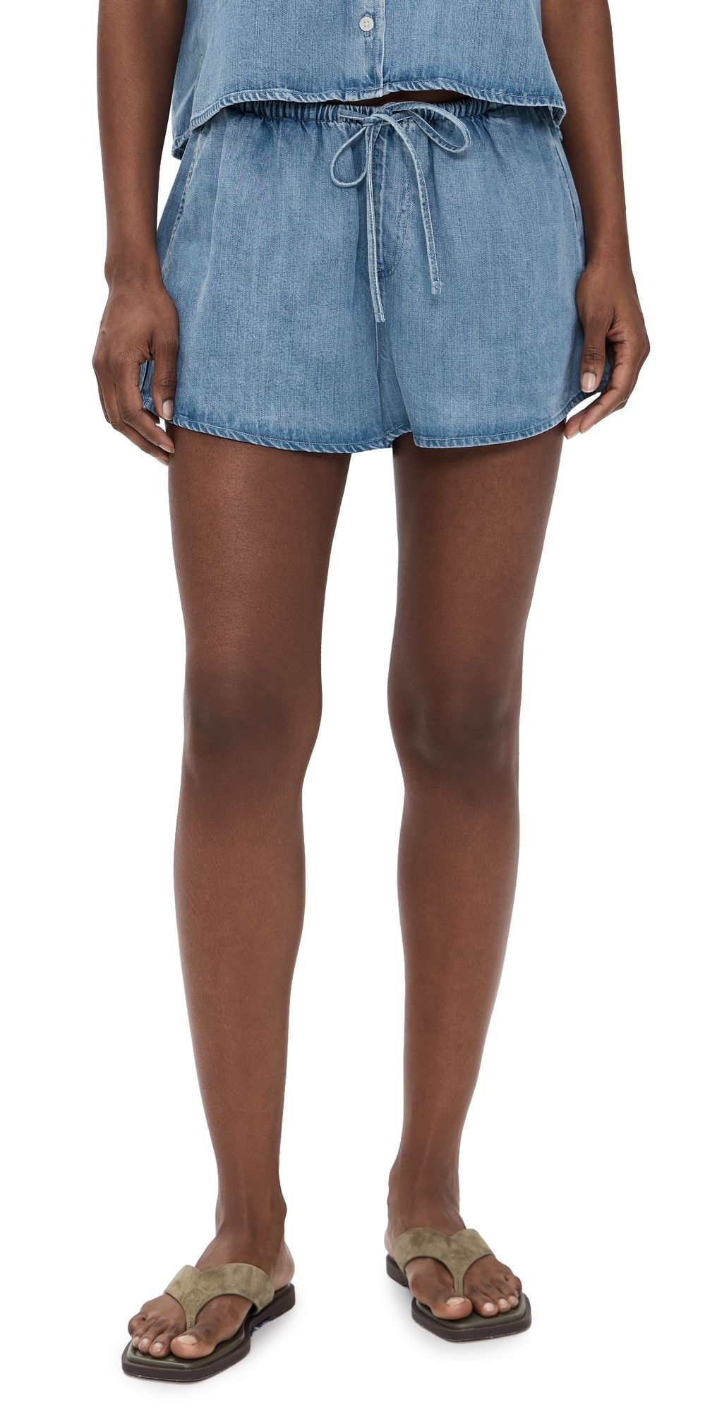 Good American The Denim Pull On Shorts Indigo1273 XS