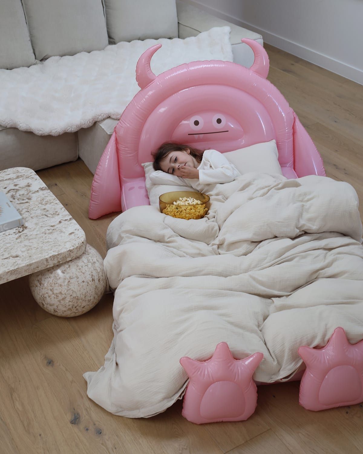 Kid & apos;s Monster Inflatable Air Mattress