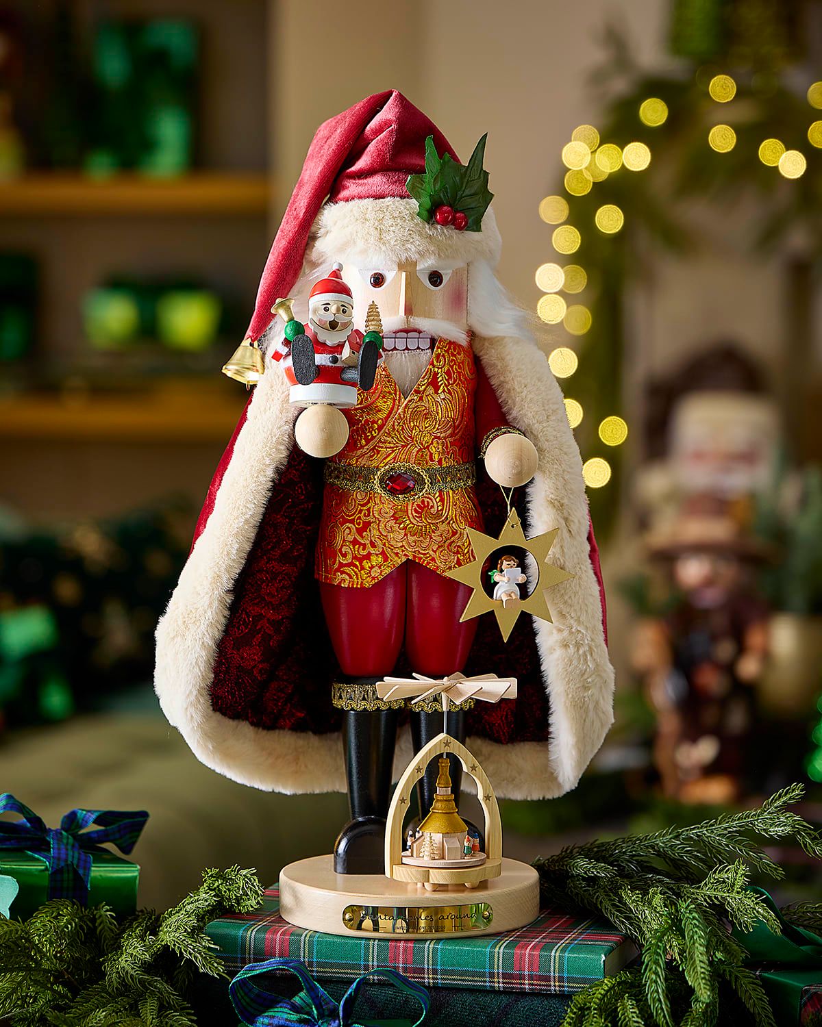 Santa Comes Around Part 1 Christmas Decoration