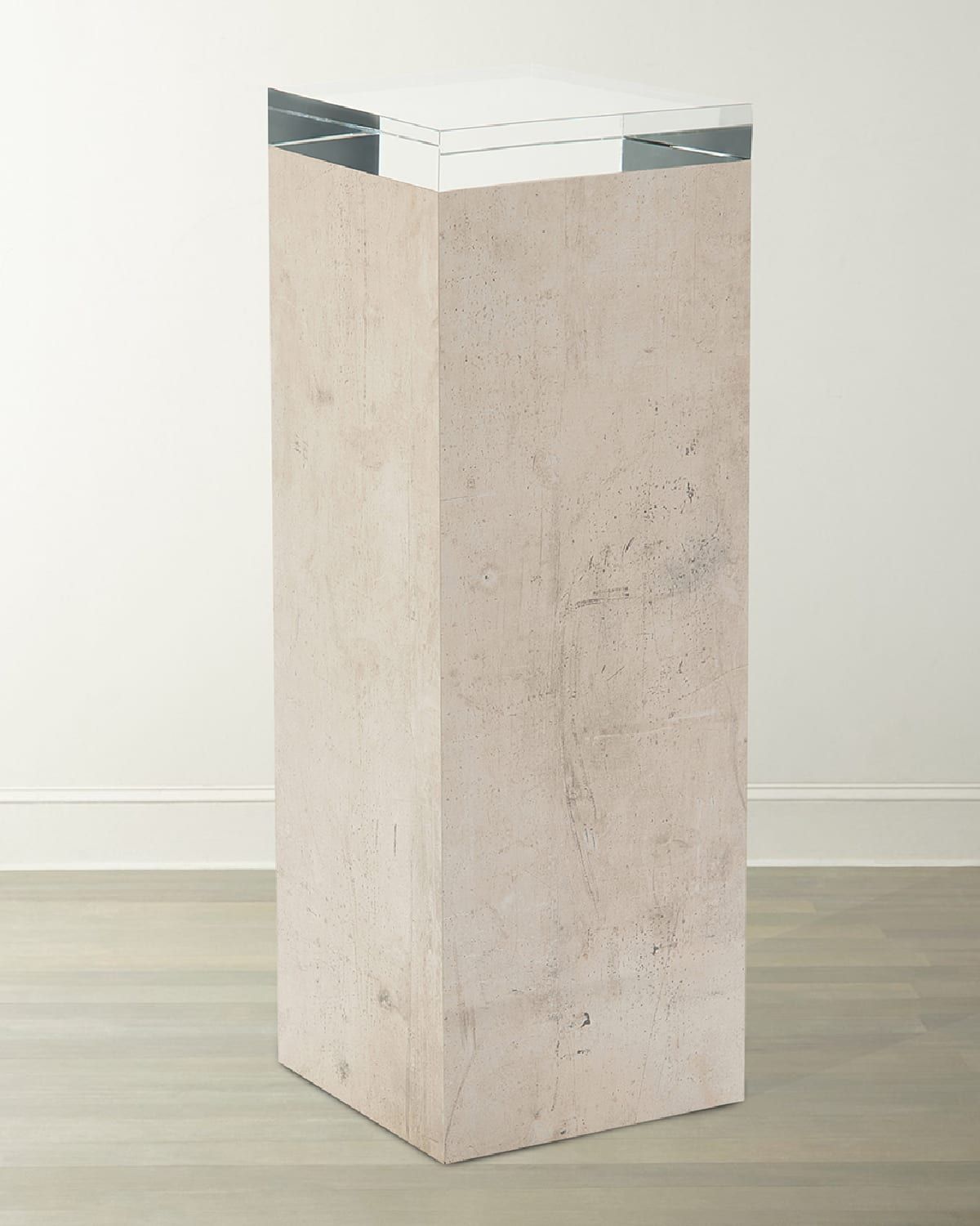 Loftus Pedestal Corto