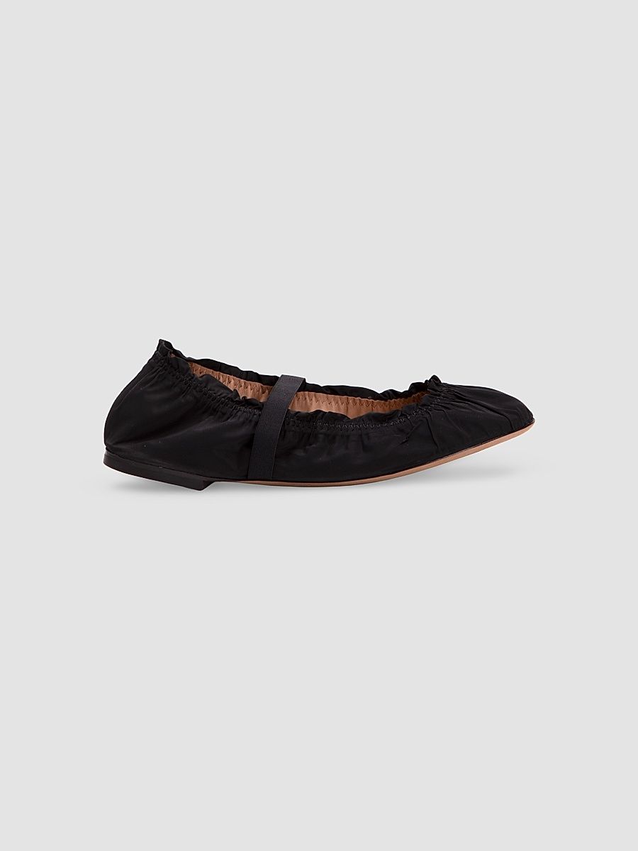 Women's Flora Ruched Ballet Flats - Black - Size 6