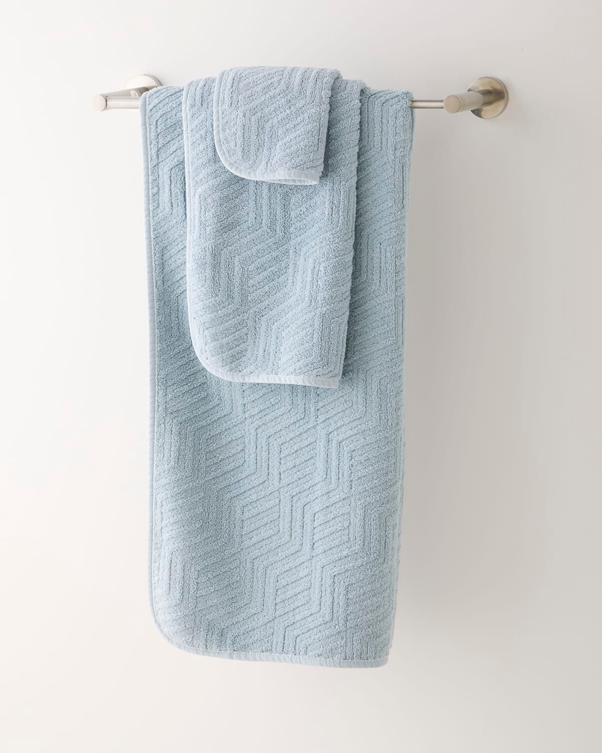 Villari Hand Towel