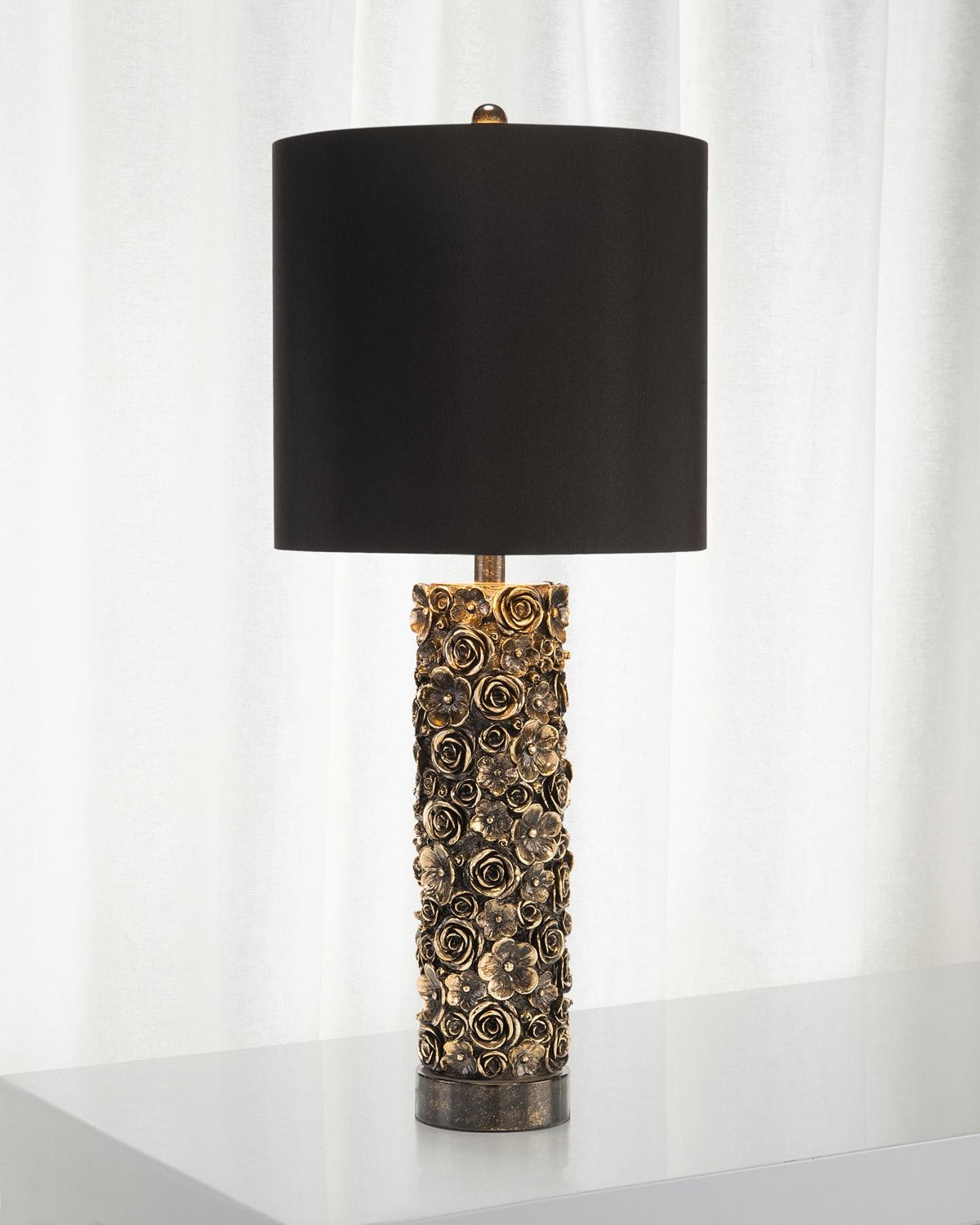 Distressed Bloom Table Lamp