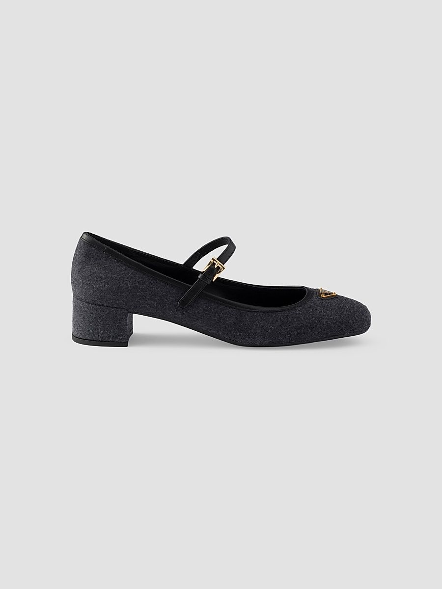 Women's Fabric Pumps - Grey - Size 5.5