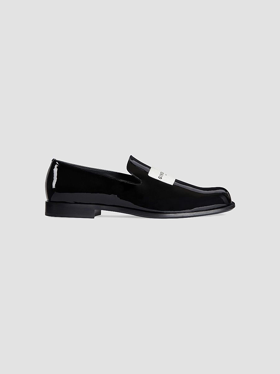 Givenchy Men's Label Loafers in Shiny Leather - Black - Size 8