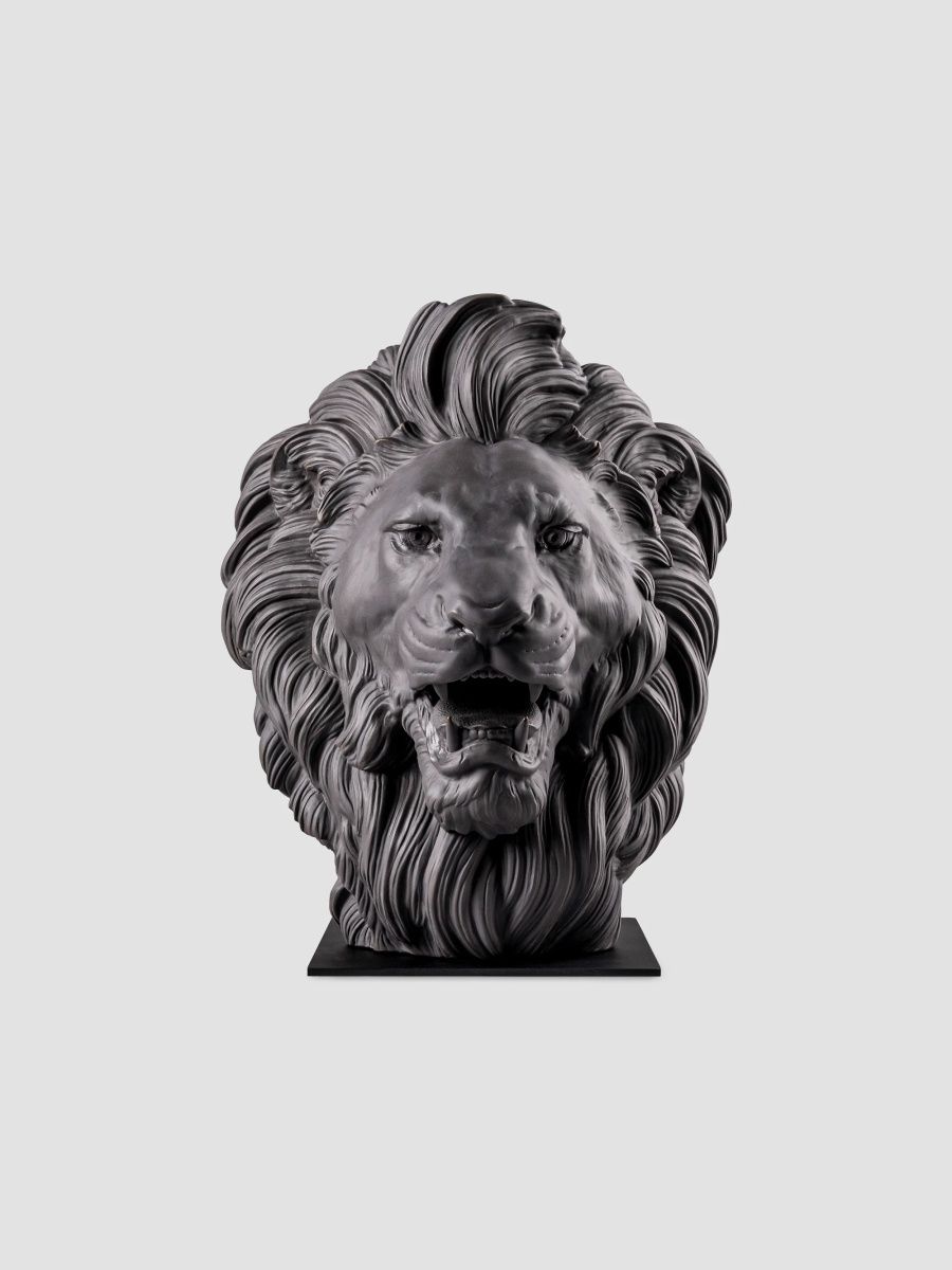 Lladro Leo Porcelain Bust - Black