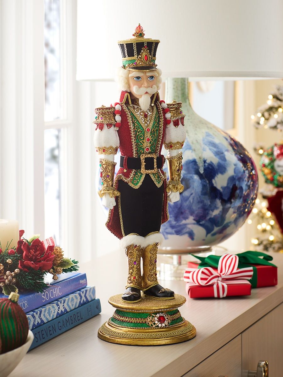 Royal Christmas Ball Commandant Pierson Pecan Tabletop Nutcracker