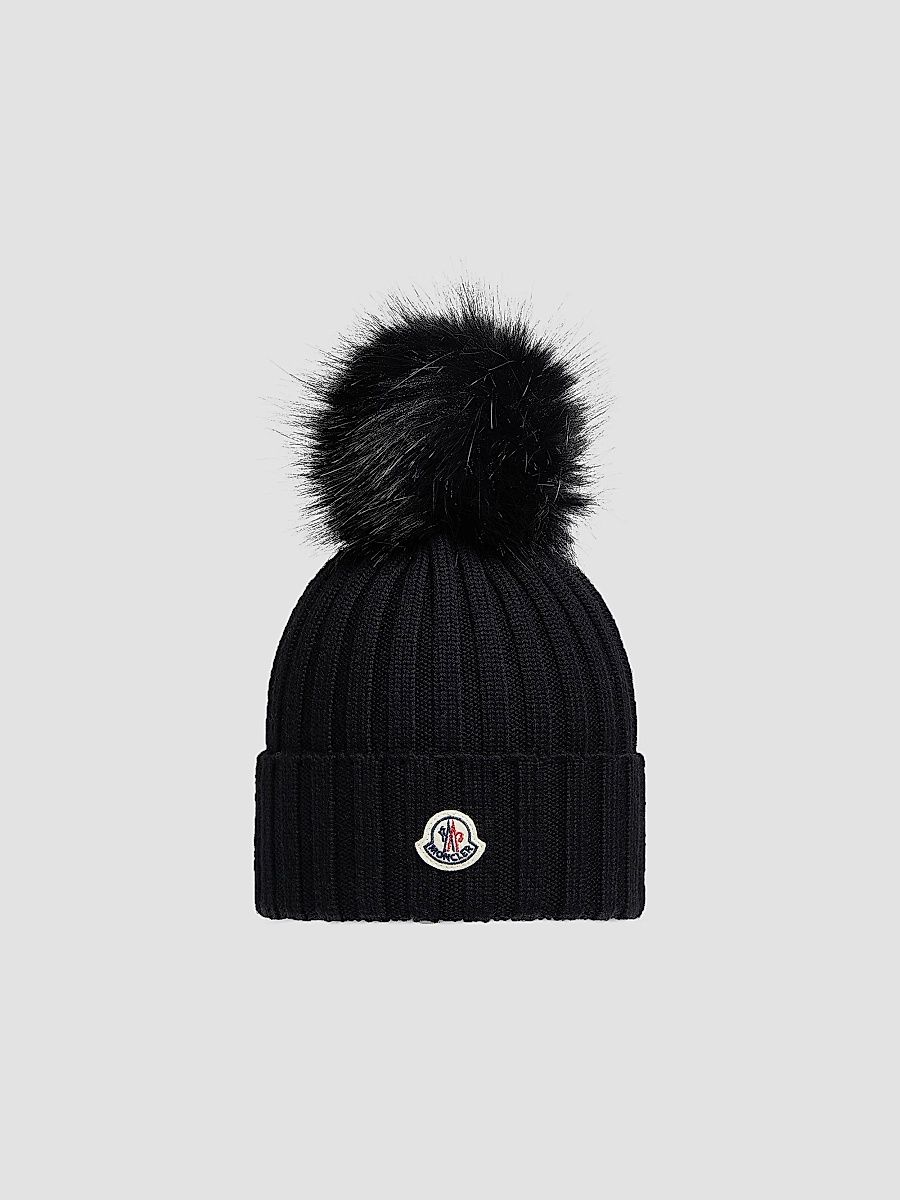 Moncler Women's Beanie in Wool - Black