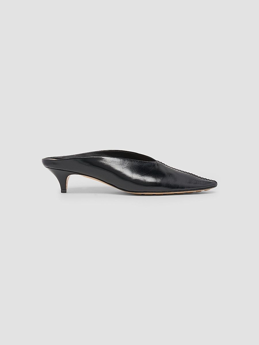 Bottega Veneta Women's Virna 40MM Leather Mules - Black - Size 6