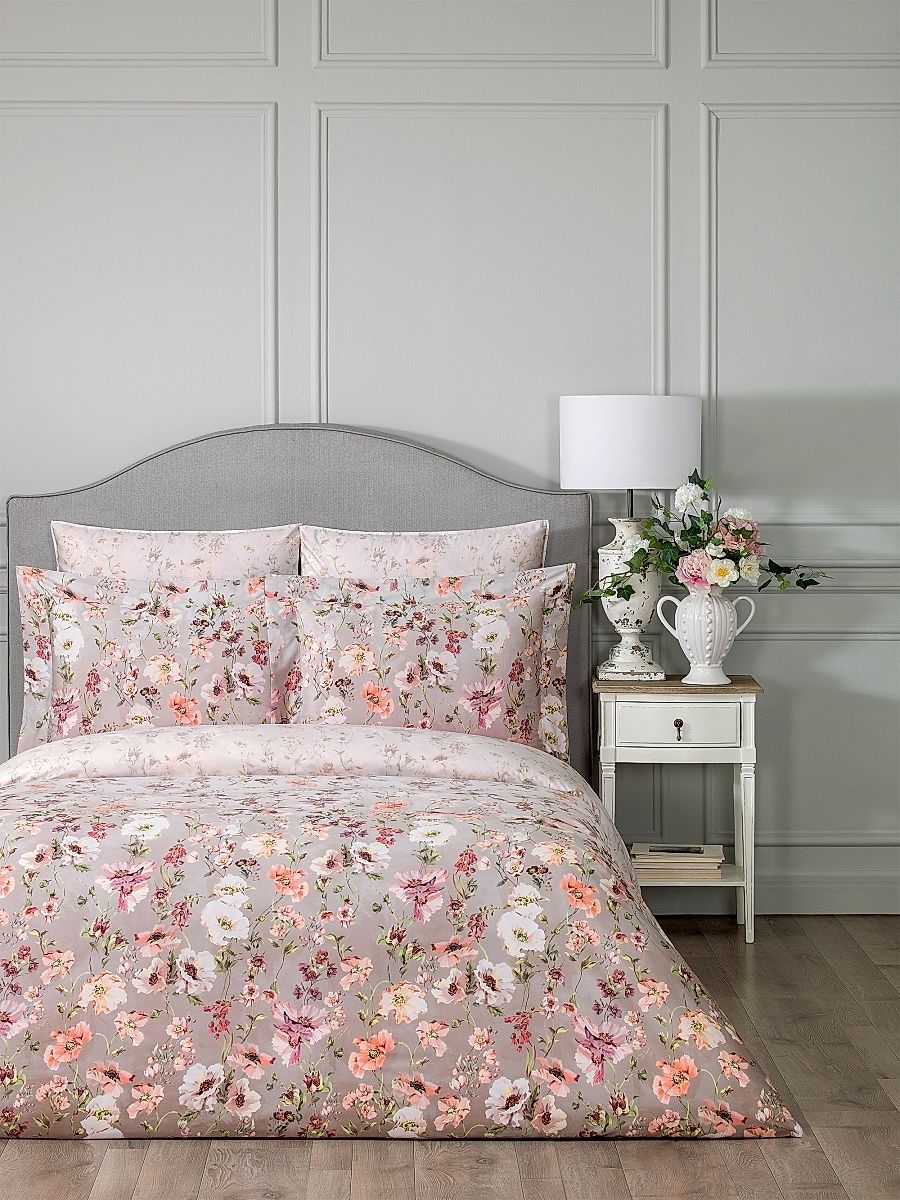 Henrietta Duvet Cover & Sham Collection - Pink Beige White - Size King