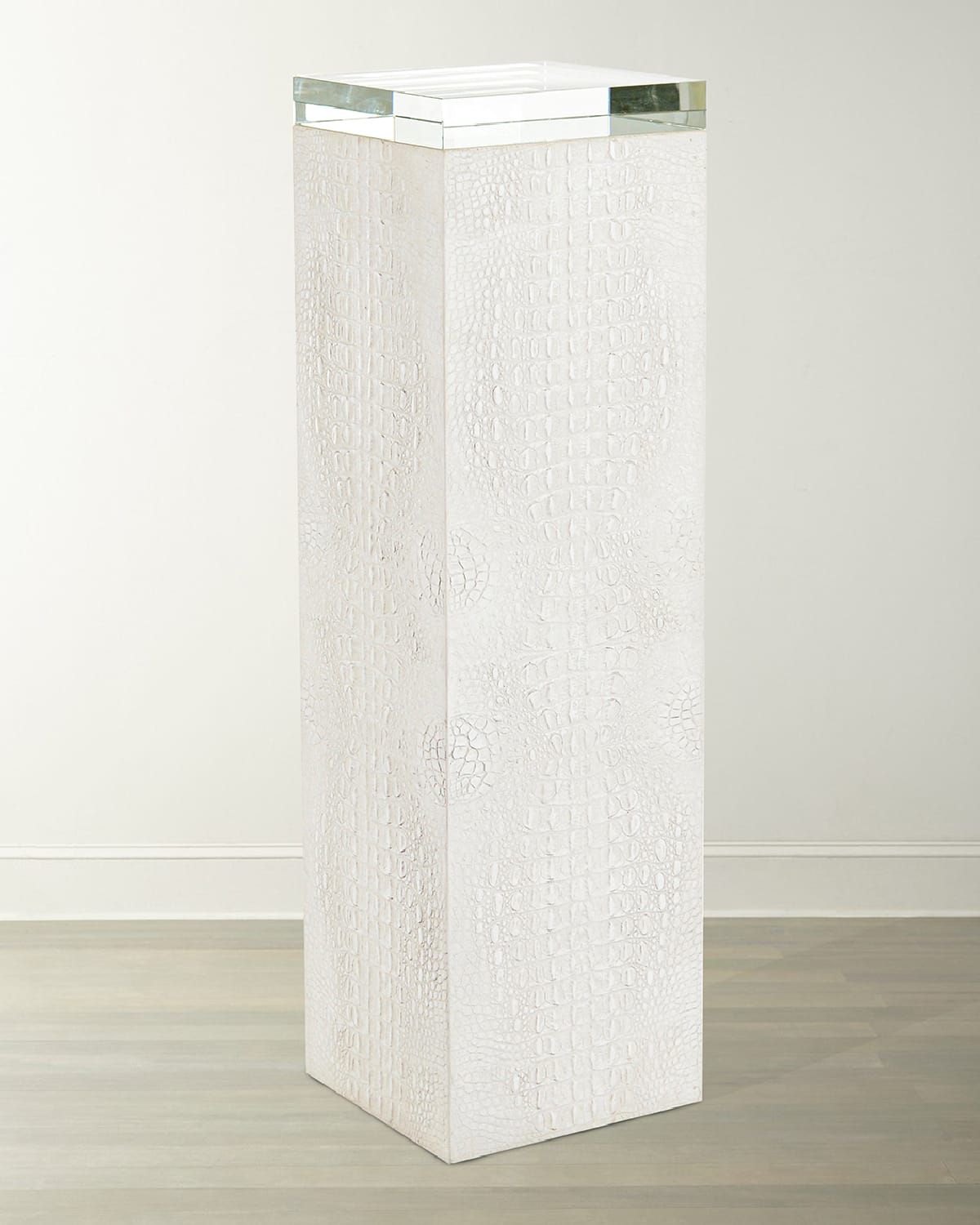 Tall Kano Pedestal