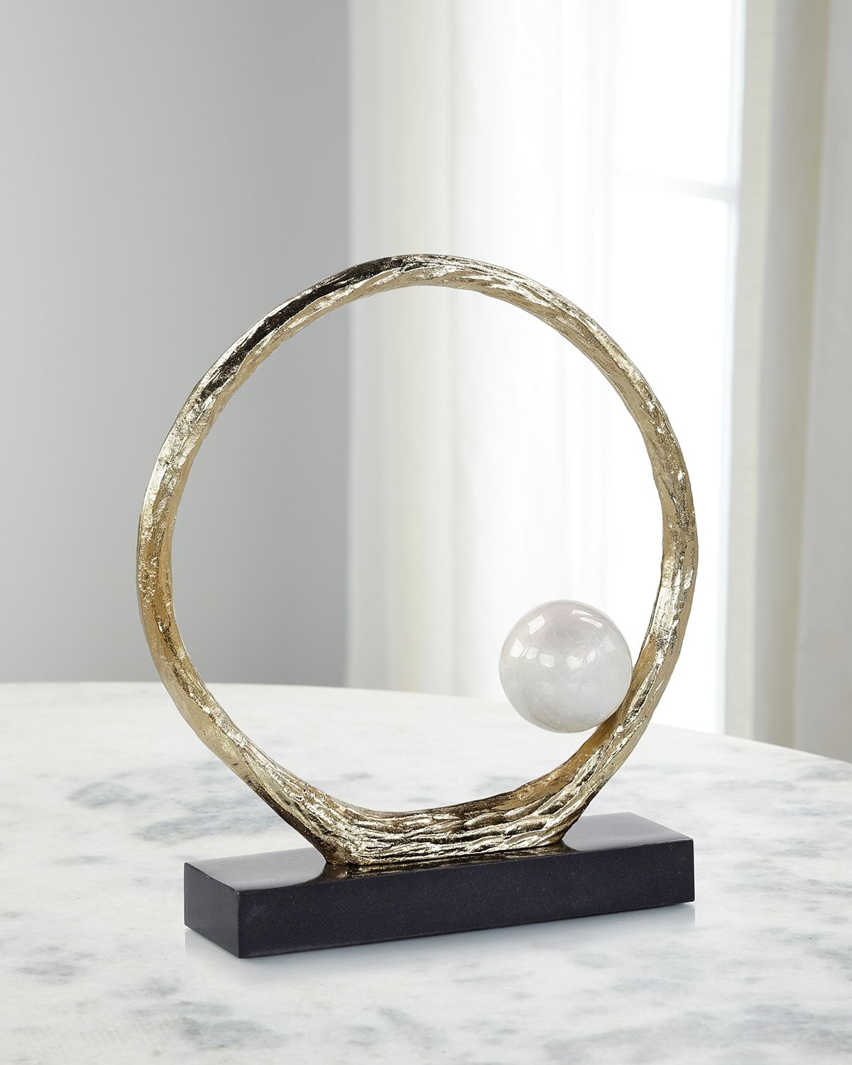 Anello Di Perle Sculpture On Iron Base