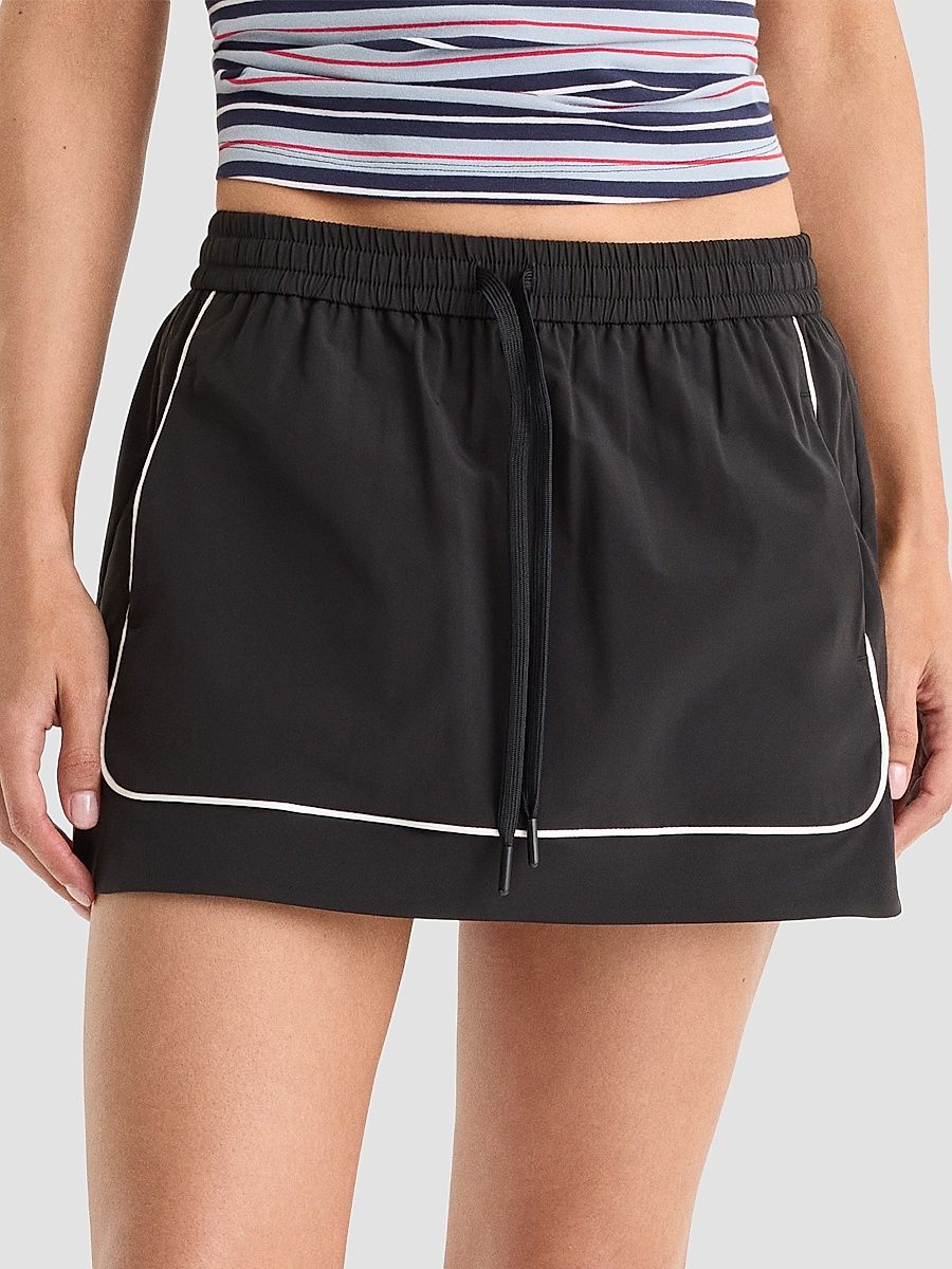 Women's The Sport Skort - Black - Size Large