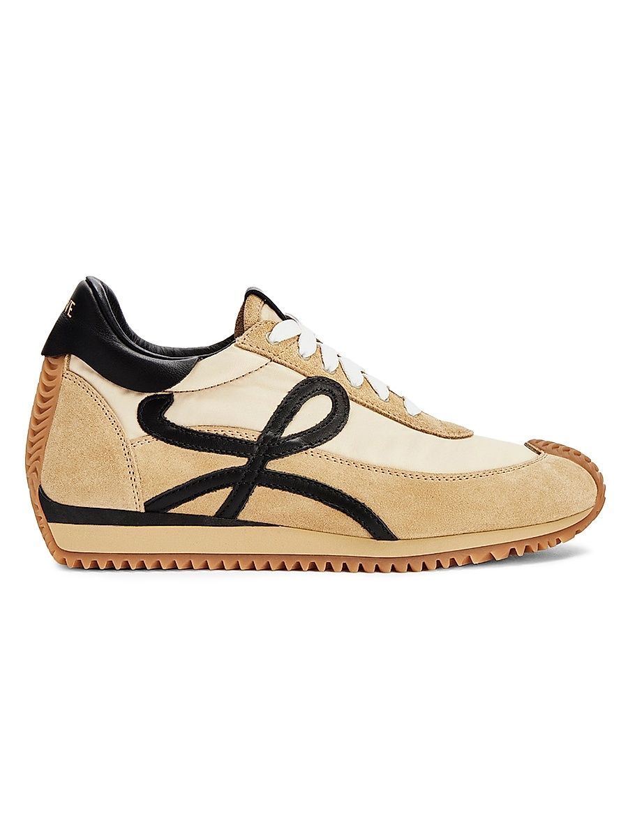 Women's Flow Runner 2.0 Suede Sneakers - Gold Black - Size 9