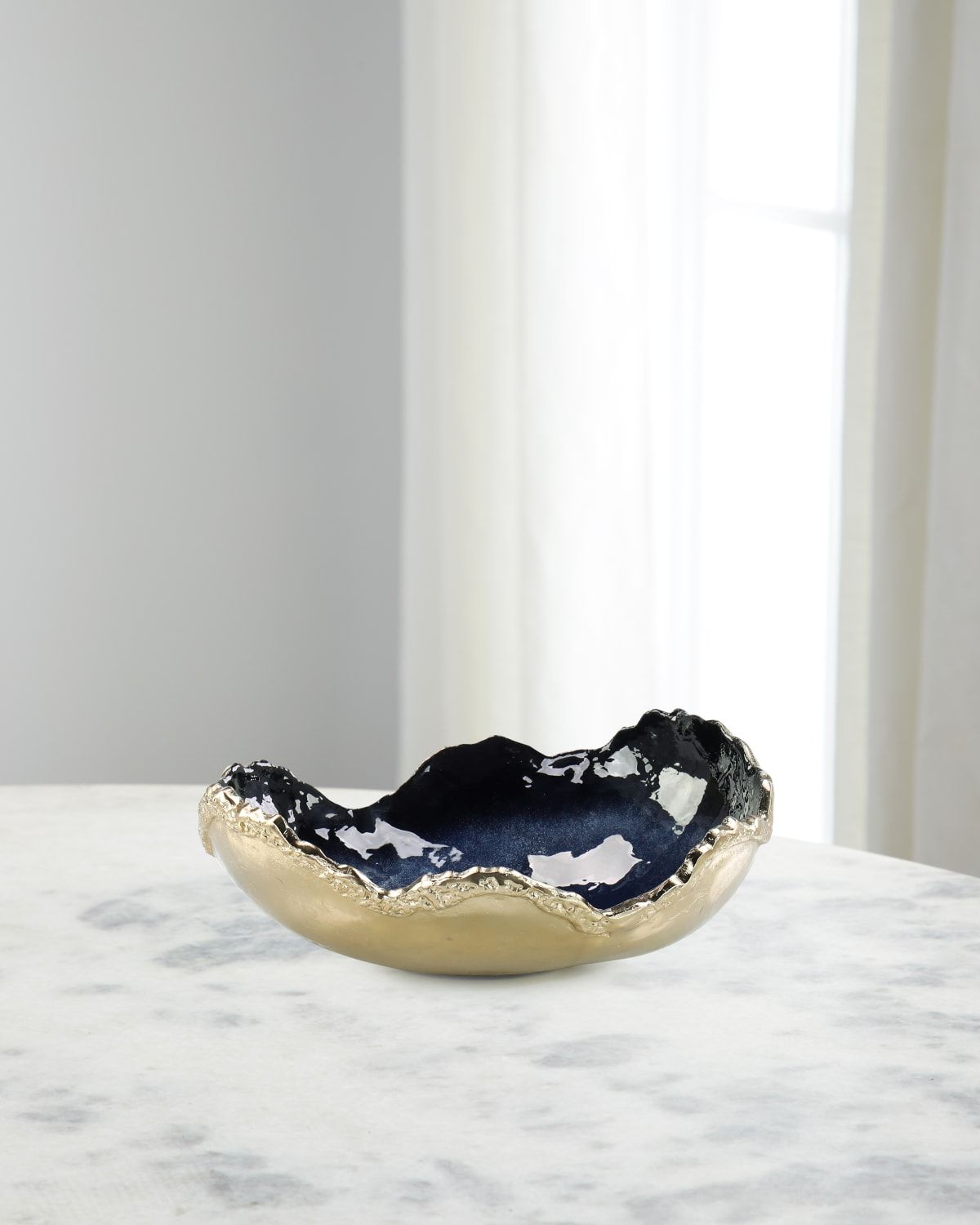 Pond Large Bowl, 22"